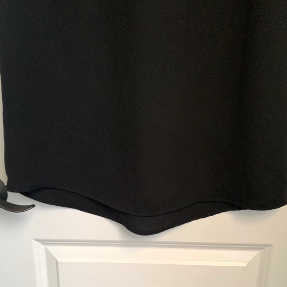 Zara Basics: Black Dress w/ Gold Back Zipper - Picture 4 of 13